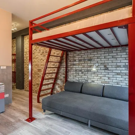 Rentplanet - Kosciuszki Apartment
